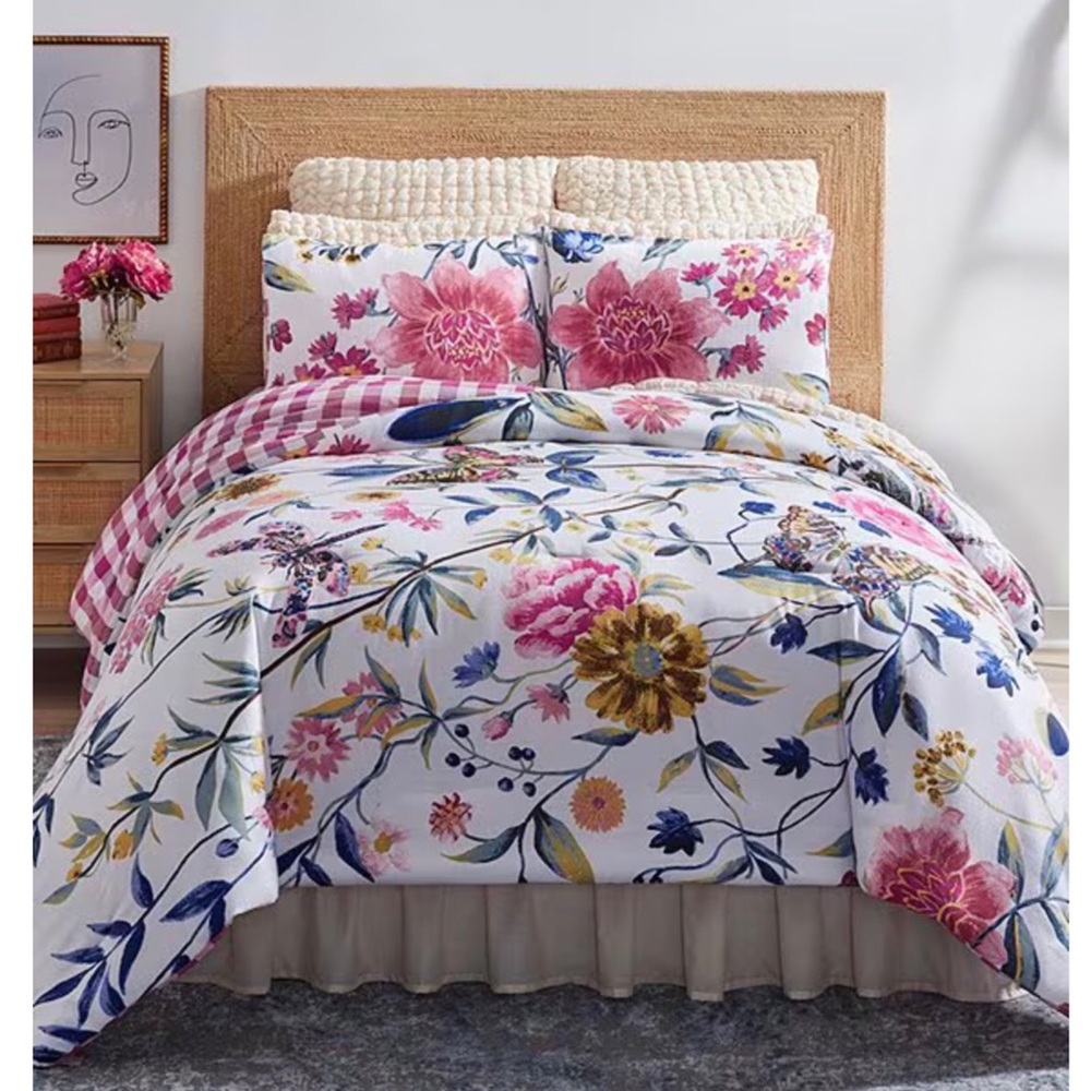 Studio D Floral Comforter with Pink and Blue Floral - Picture 2 of 4